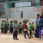 Cours d'école de Phaya Phi Phat, Village Hmong